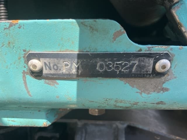 MINI EXCAVATOR — Auction (lot 8458-50031)