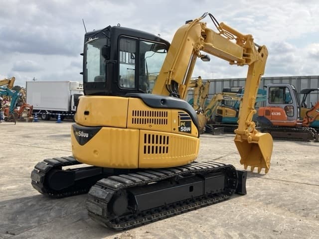 MINI EXCAVATOR — Auction (lot 8458-505)