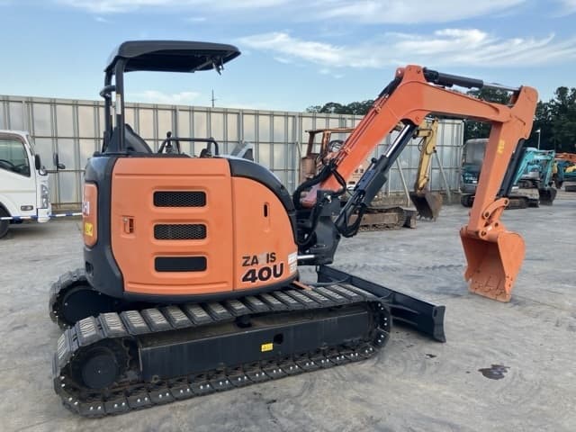 MINI EXCAVATOR — Auction (lot 8458-506)