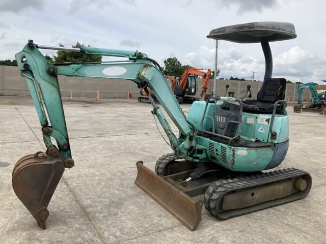MINI EXCAVATOR — Auction (lot 8458-518)