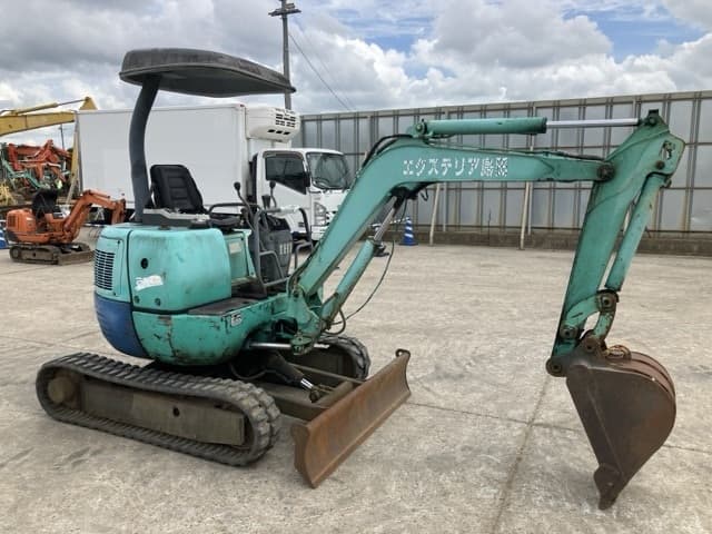 MINI EXCAVATOR — Auction (lot 8458-518)