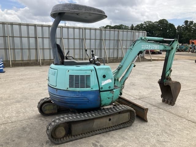 MINI EXCAVATOR — Auction (lot 8458-518)