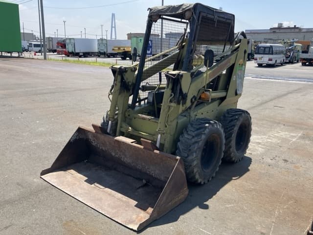 SKID STEER LOADER — Auction (lot 8458-51801)