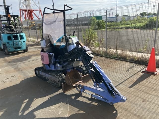 MINI EXCAVATOR — Auction (lot 8458-51803)