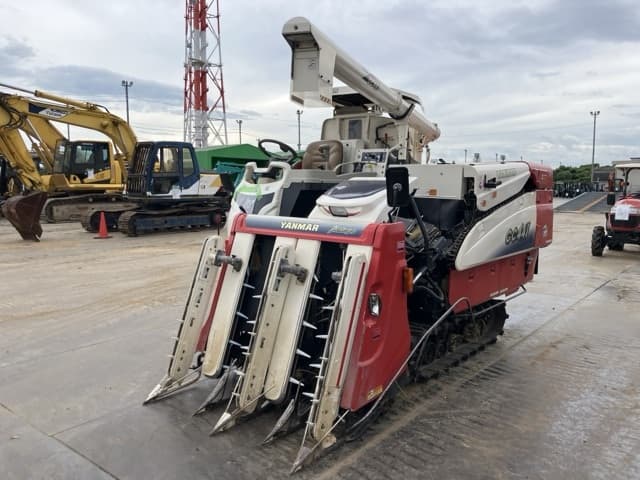 Combine — Auction (lot 8458-52006)