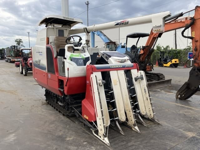 Combine — Auction (lot 8458-52006)