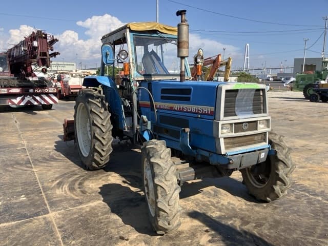 Tractor — Auction (lot 8458-52008)