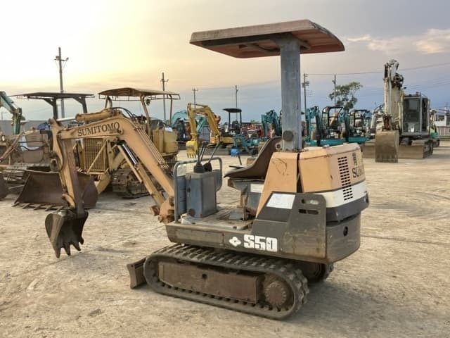 MINI EXCAVATOR — Auction (lot 8458-525)