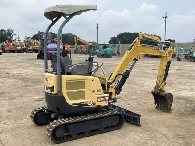 MINI EXCAVATOR — Auction (lot 8458-527)