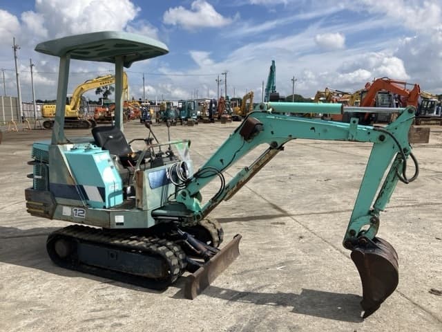 MINI EXCAVATOR — Auction (lot 8458-528)