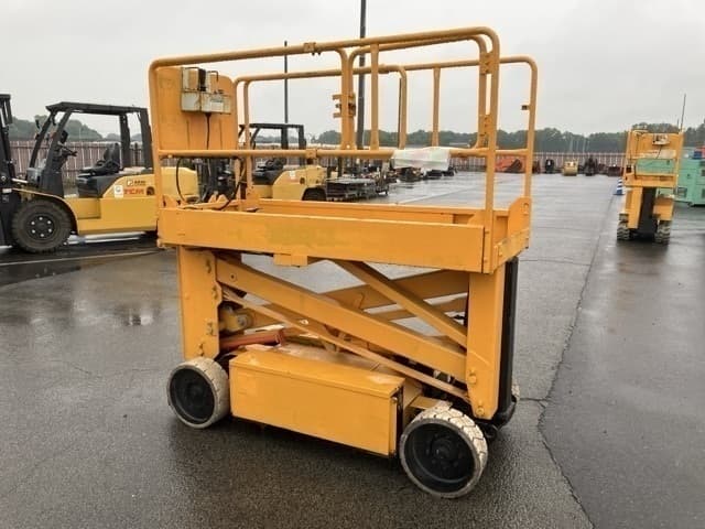 AERIAL WORK PLATFORM — Auction (lot 8458-532)