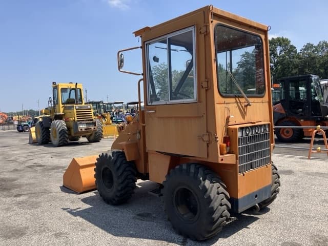 MINI WHEEL LOADER — Auction (lot 8458-54)