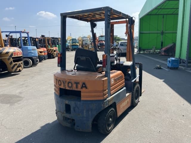 Forklift — Auction (lot 8458-54001)