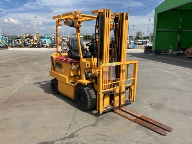 Battery Forklift — Auction (lot 8458-54004)