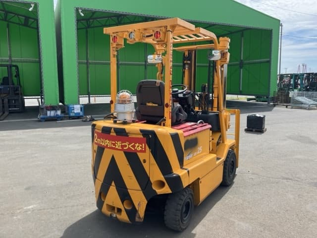 Battery Forklift — Auction (lot 8458-54004)