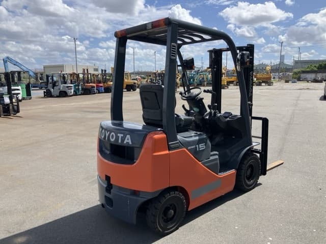 Forklift — Auction (lot 8458-54010)