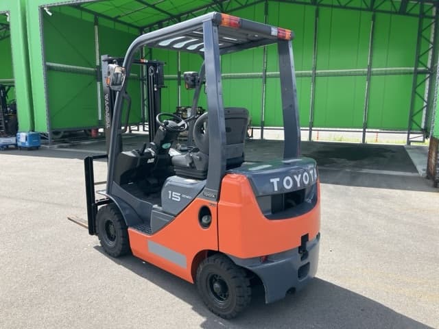 Forklift — Auction (lot 8458-54010)