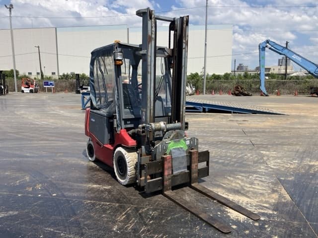 Battery Forklift — Auction (lot 8458-54012)