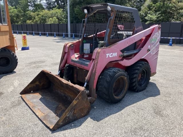 SKID STEER LOADER — Auction (lot 8458-56)