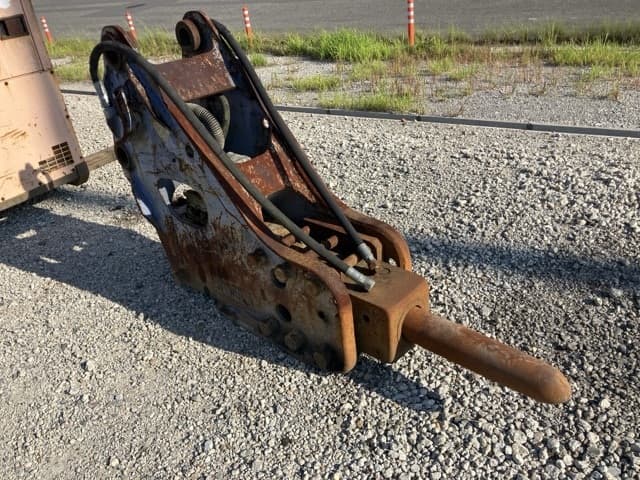 BREAKER — Auction (lot 8458-56001)