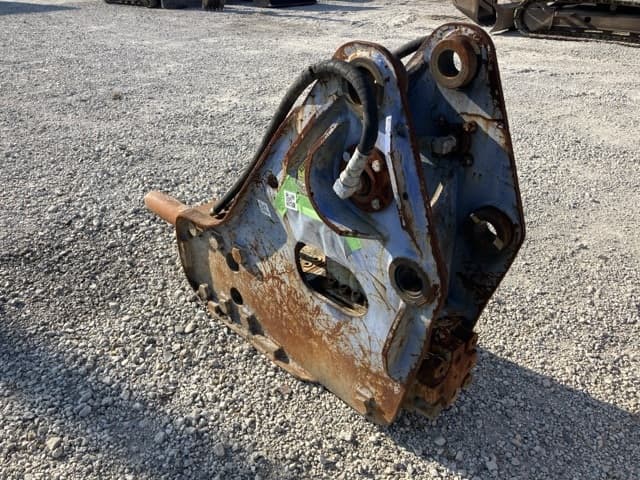 BREAKER — Auction (lot 8458-56001)