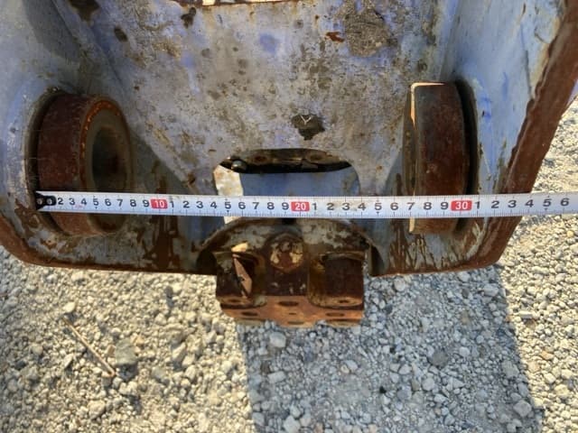 BREAKER — Auction (lot 8458-56001)