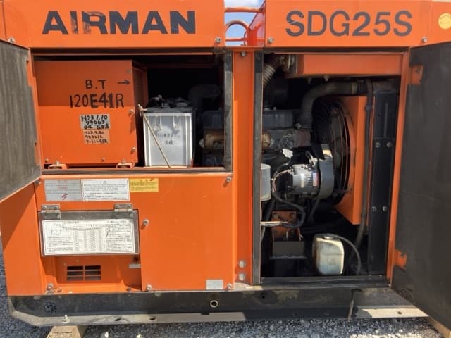 GENERATOR — Auction (lot 8458-57001)