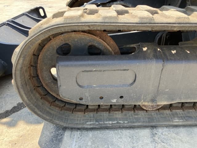 MINI EXCAVATOR — Auction (lot 8458-58)