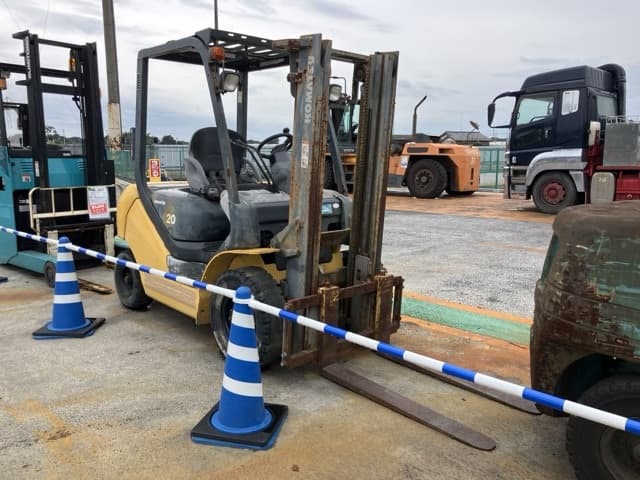 Forklift — Auction (lot 8458-5808)