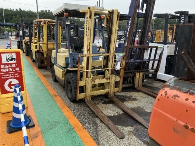 Forklift — Auction (lot 8458-5814)