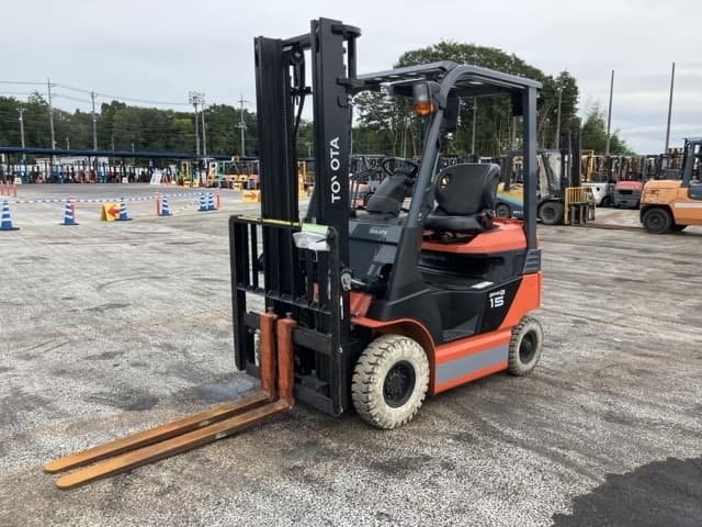 Battery Forklift — Auction (lot 8458-5817)