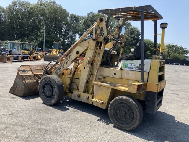 SHOVEL LOADER — Auction (lot 8458-59)