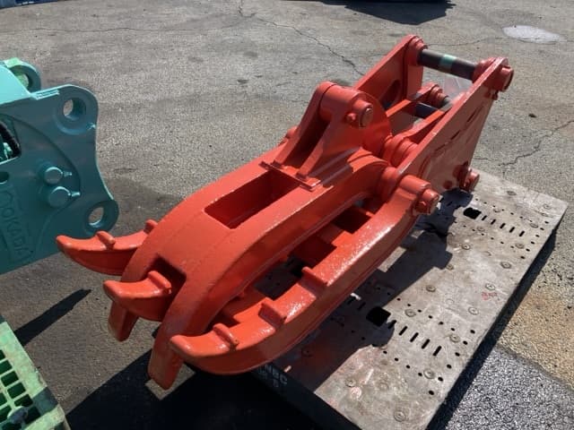 FORK — Auction (lot 8458-6002)