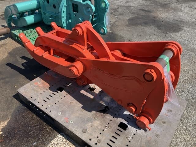 FORK — Auction (lot 8458-6002)