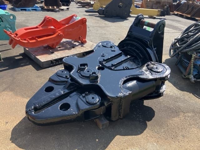 CUTTER — Auction (lot 8458-6003)