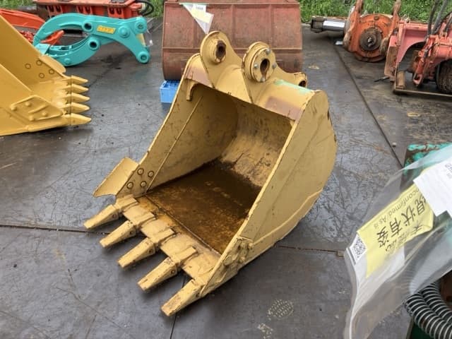 CONSTRUCTION BUCKET — Auction (lot 8458-6004)