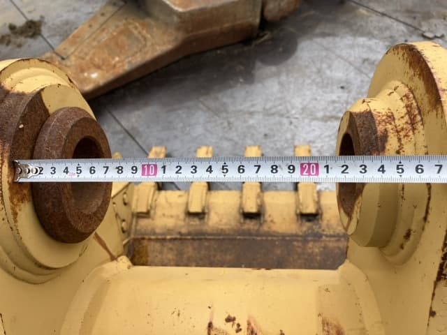 CONSTRUCTION BUCKET — Auction (lot 8458-6004)