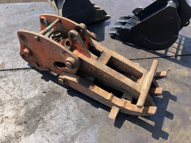 HYDRAULIC FORK — Auction (lot 8458-6013)
