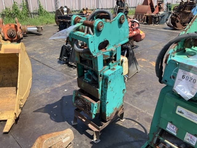 CUTTING MACHINE — Auction (lot 8458-6019)
