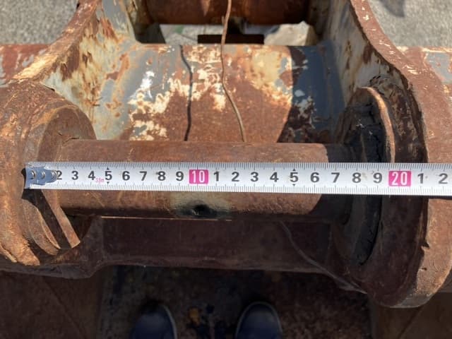 CONSTRUCTION BUCKET — Auction (lot 8458-6030)