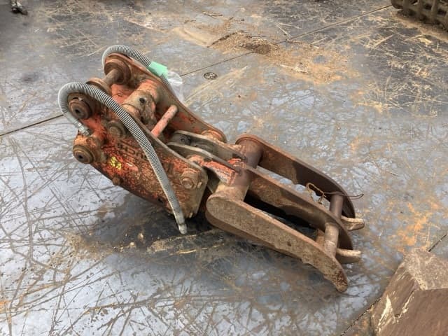 HYDRAULIC FORK — Auction (lot 8458-6034)