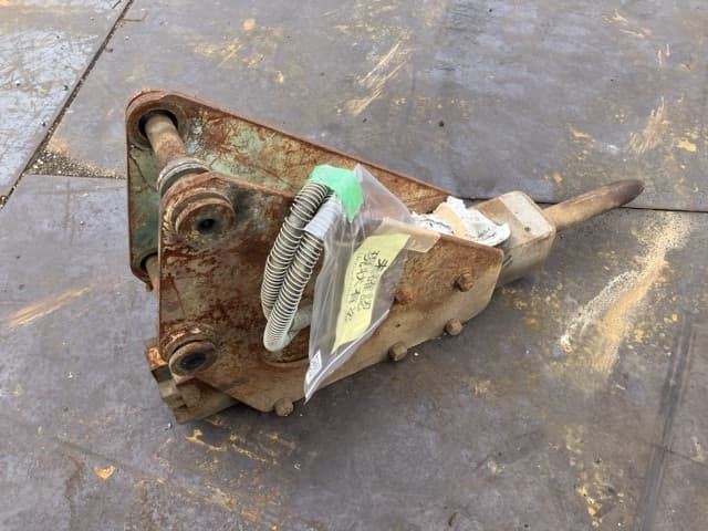 BREAKER — Auction (lot 8458-6035)