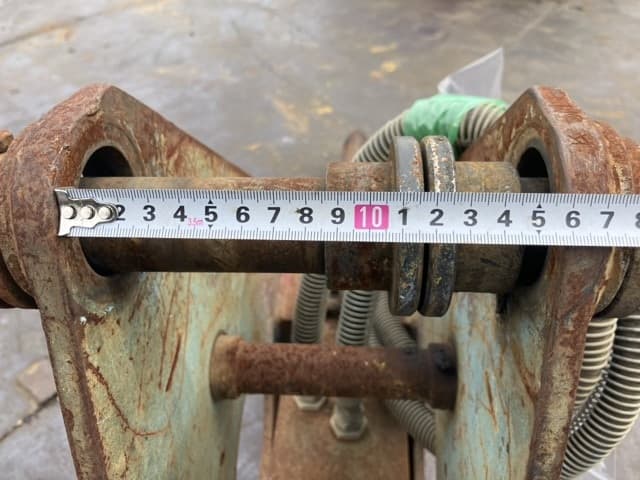 BREAKER — Auction (lot 8458-6035)