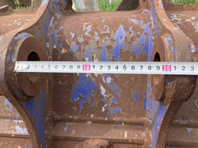 CONSTRUCTION BUCKET — Auction (lot 8458-6036)