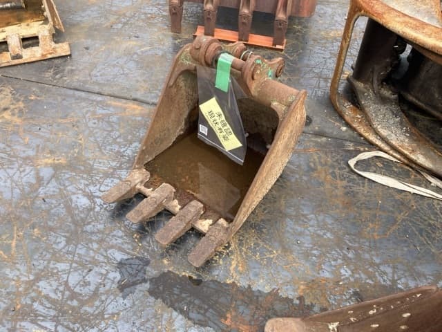 CONSTRUCTION BUCKET — Auction (lot 8458-6037)