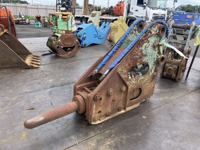 BREAKER — Auction (lot 8458-6038)