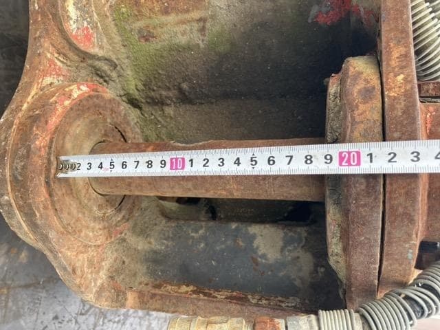 ROTATING HYDRAULIC FORK — Auction (lot 8458-6051)