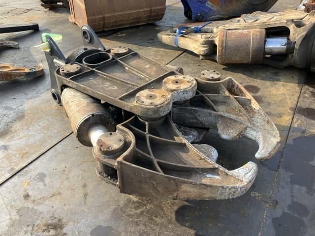 PRIMARY CRUSHER — Auction (lot 8458-6081)