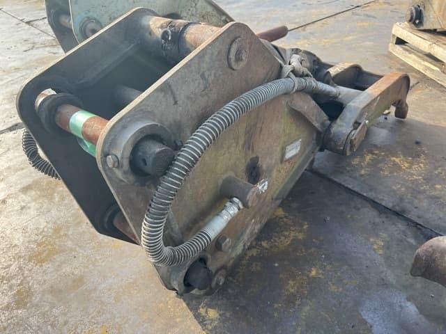 HYDRAULIC FORK — Auction (lot 8458-6099)