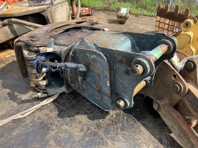GRAPPLE — Auction (lot 8458-6101)